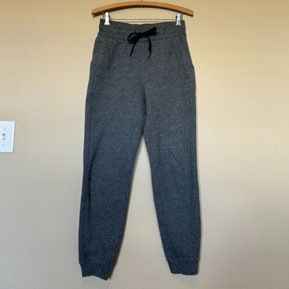 Lululemon sweatpants
